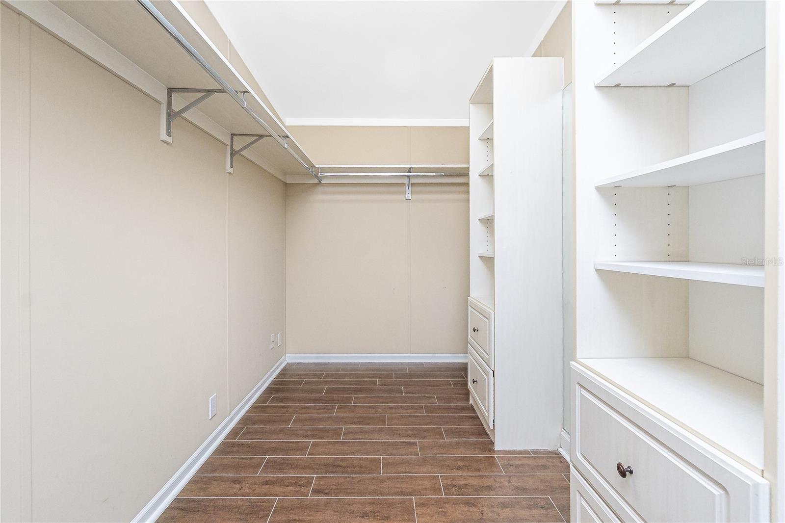 Image 31 of 72 For 9150 Pine Cove Drive