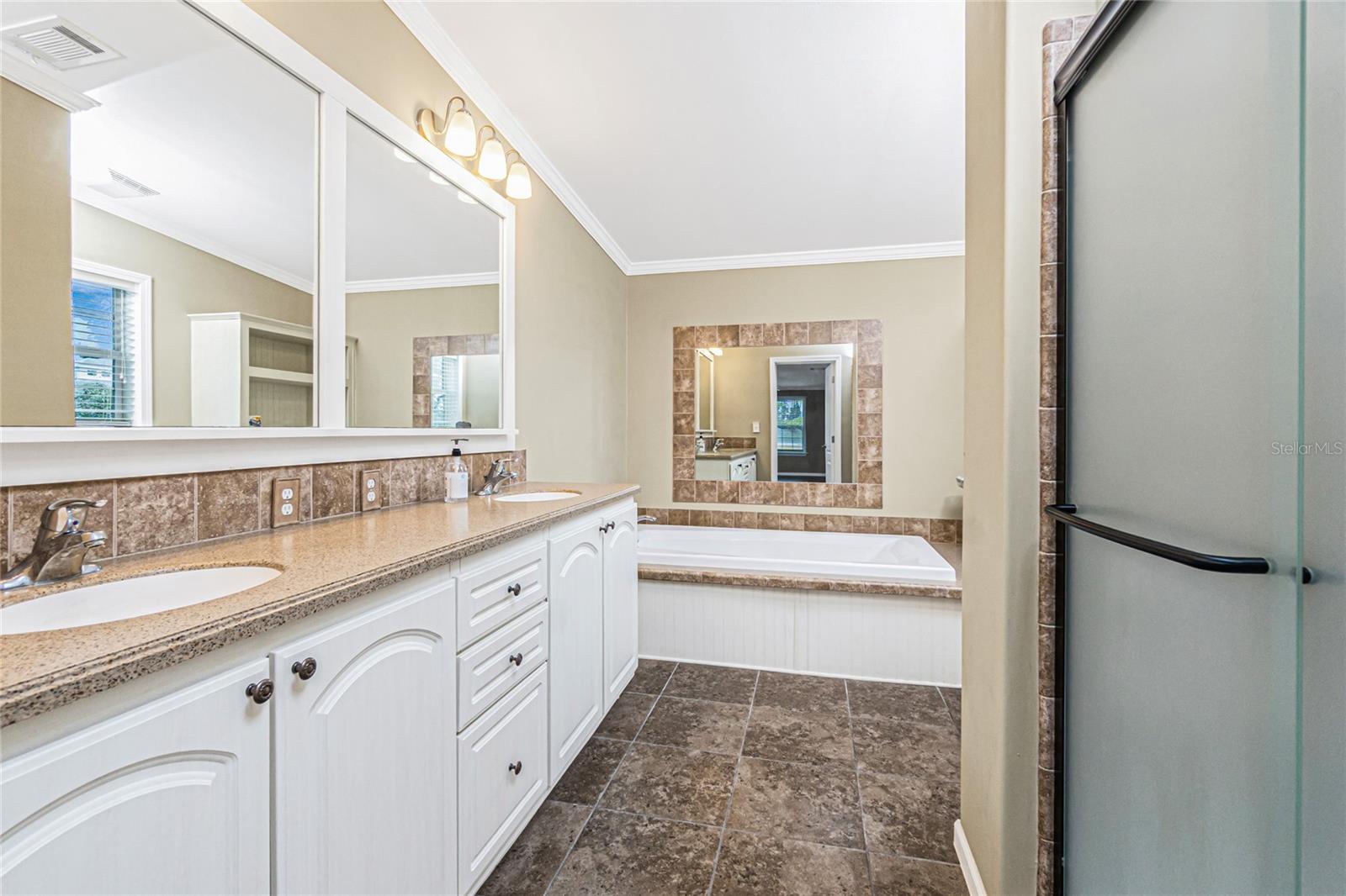 Image 37 of 72 For 9150 Pine Cove Drive
