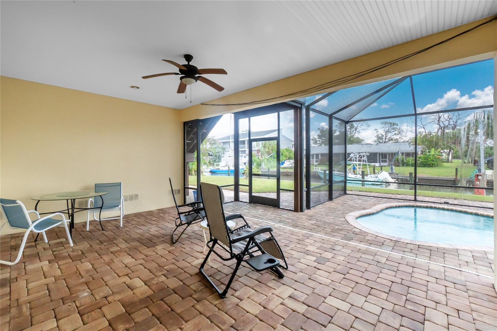 Image 46 of 72 For 9150 Pine Cove Drive
