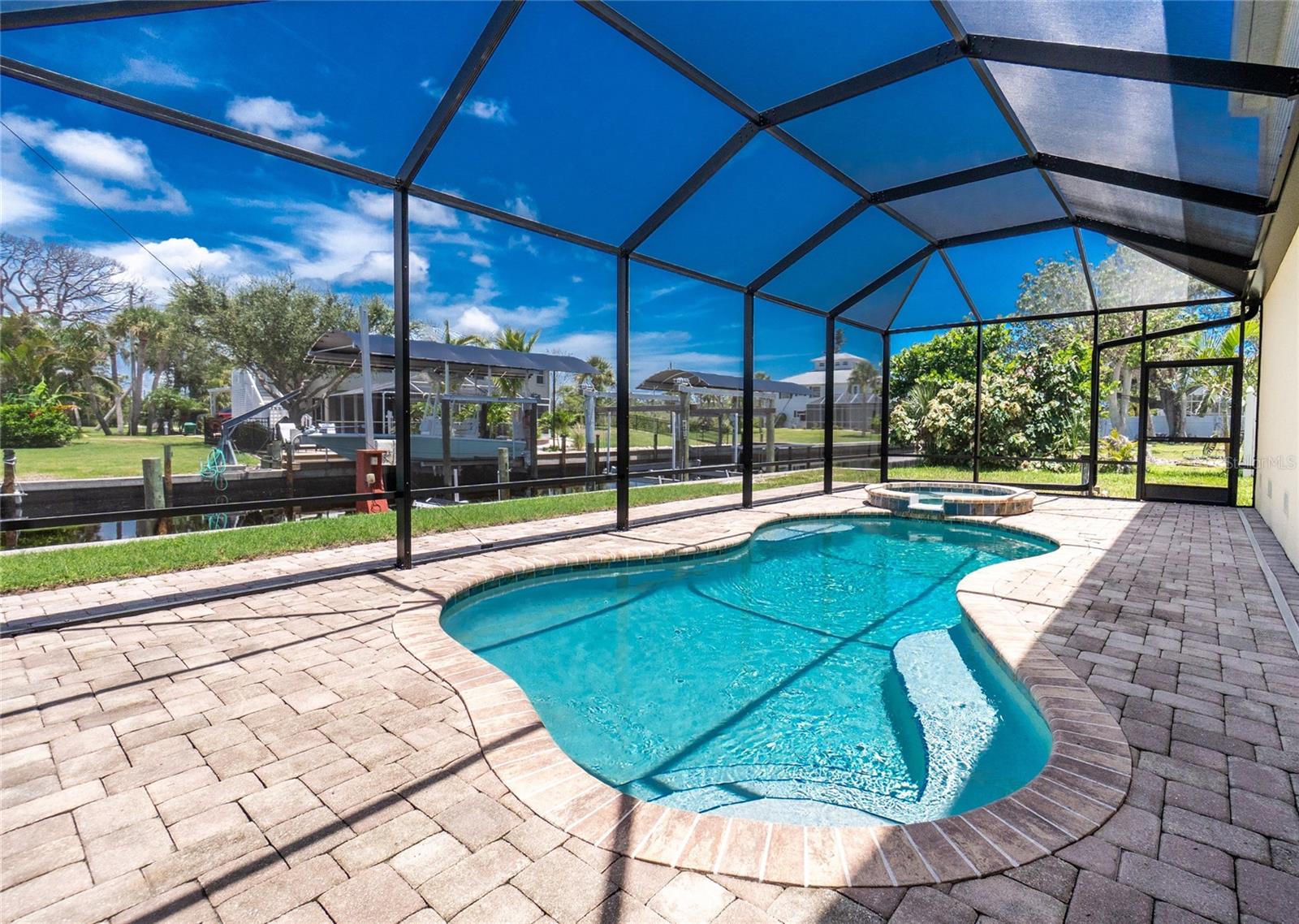 Image 71 of 72 For 9150 Pine Cove Drive