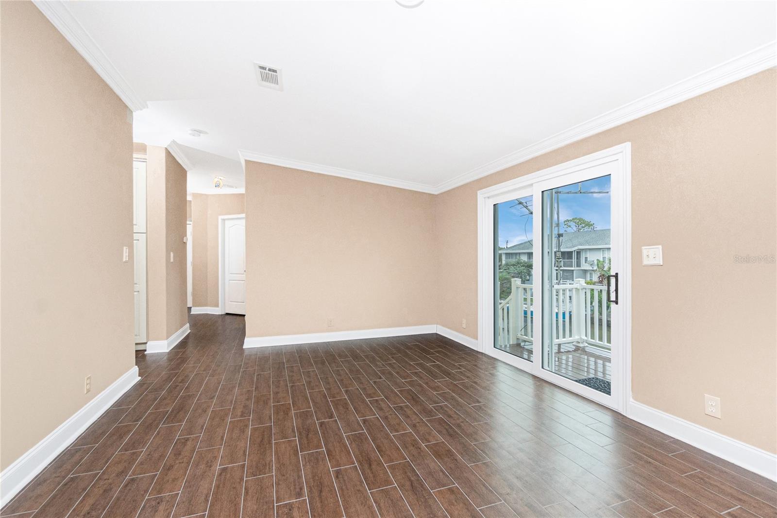 Image 8 of 72 For 9150 Pine Cove Drive