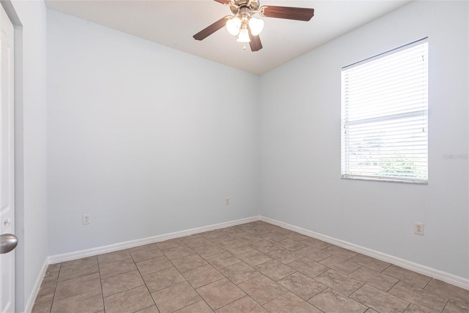 Image 17 of 34 For 7318 61st Street E
