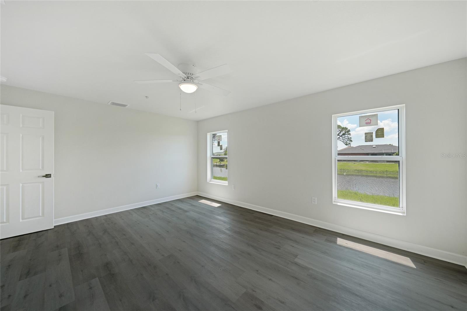 Image 20 of 80 For 238 Boundary Boulevard 3