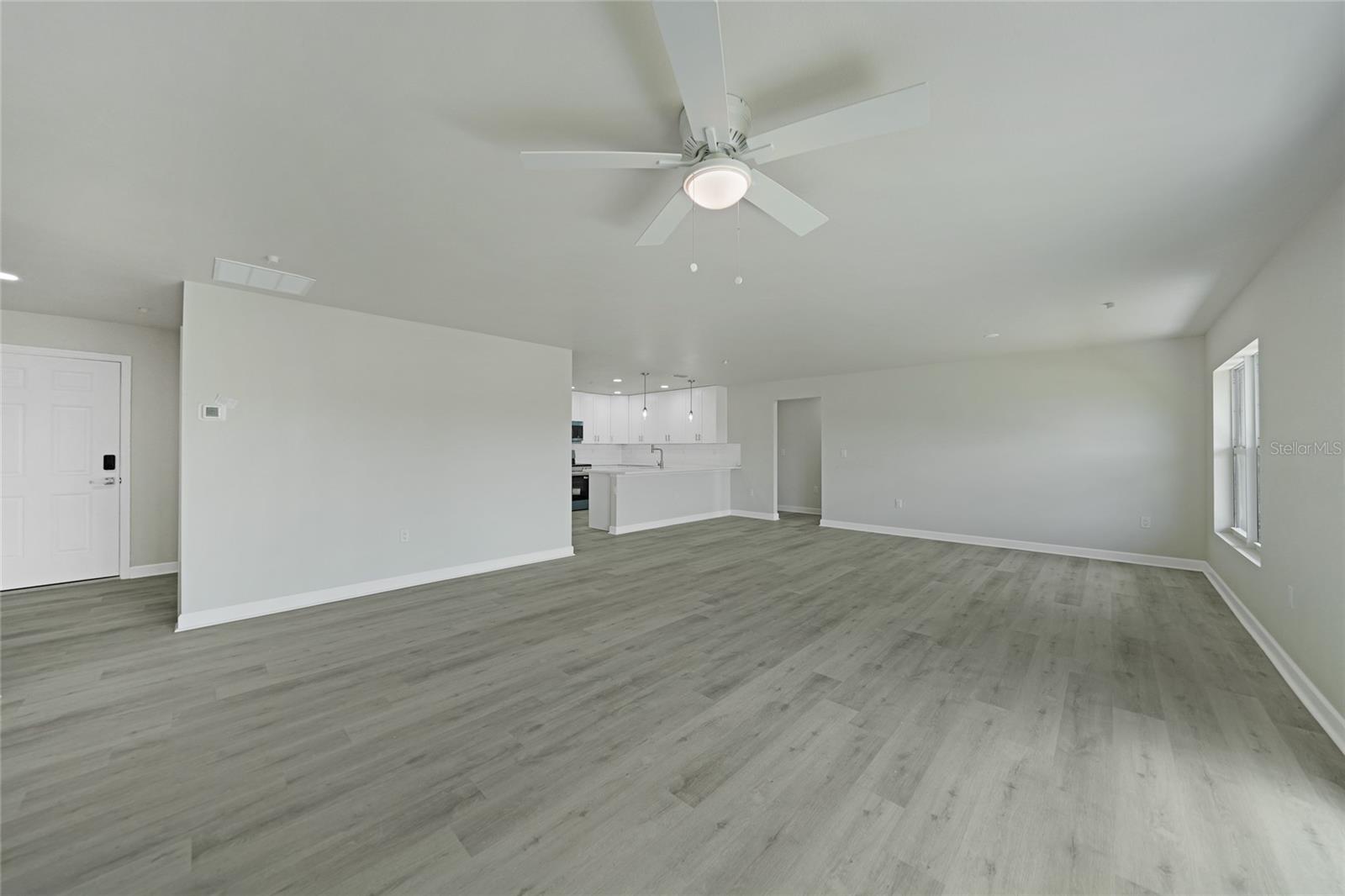 Image 9 of 80 For 238 Boundary Boulevard 3