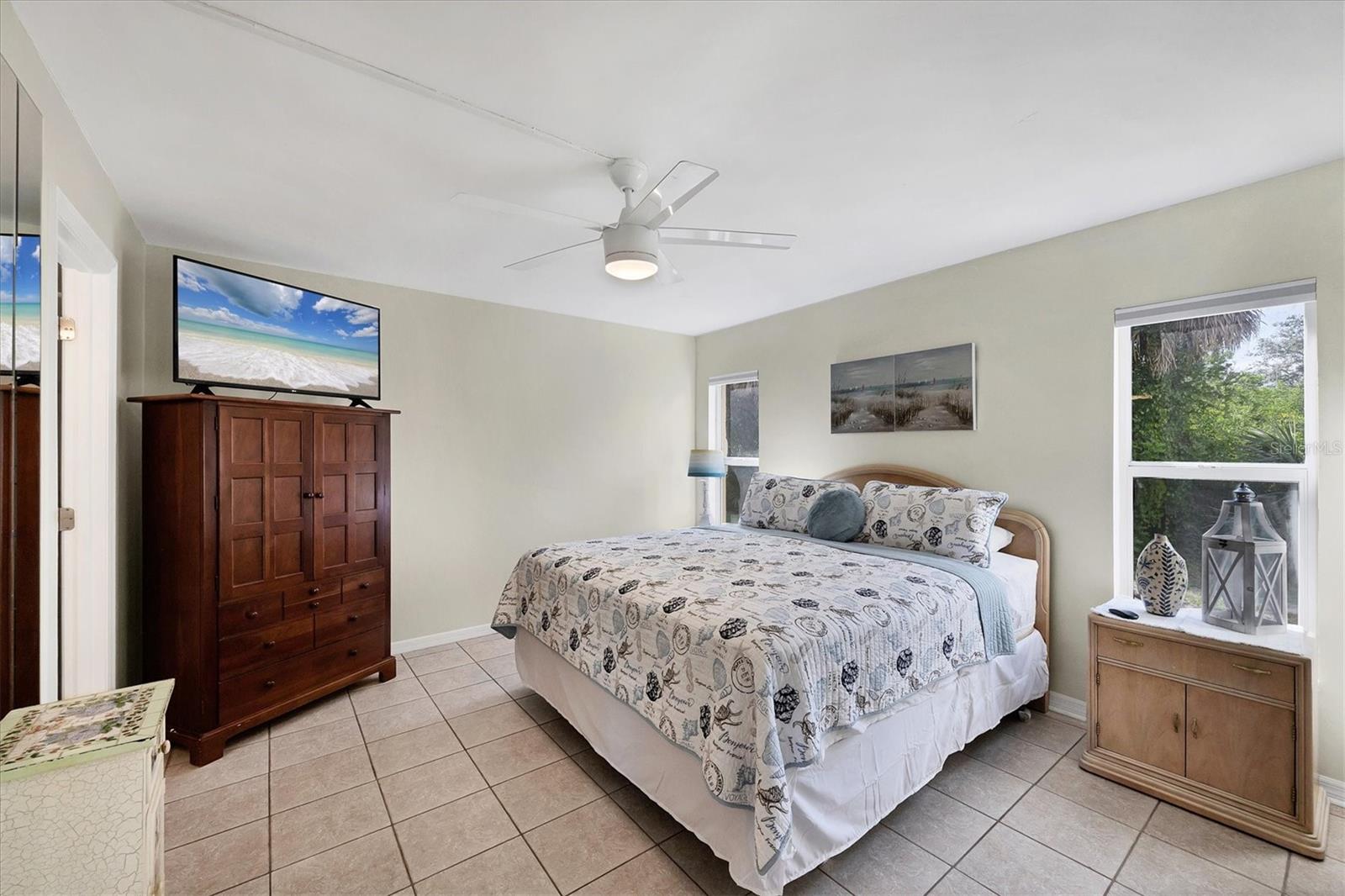 Image 24 of 56 For 6699 San Casa Drive S1