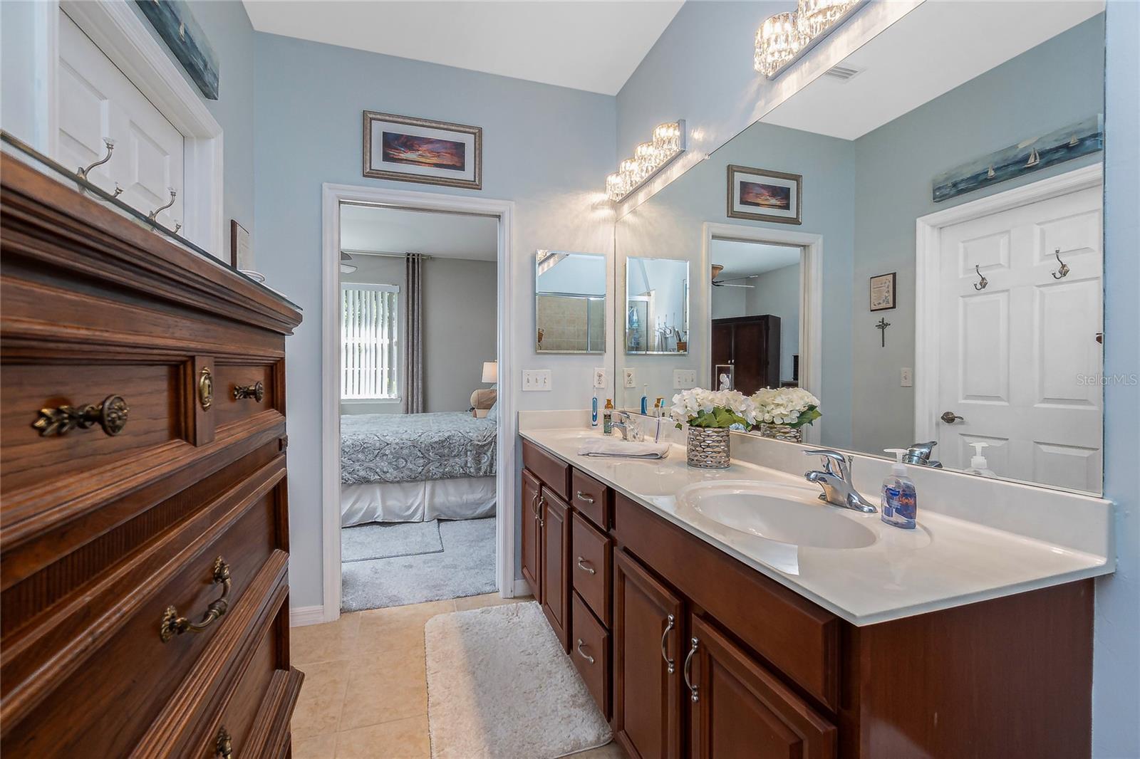 Image 19 of 44 For 9286 Fleming Ln