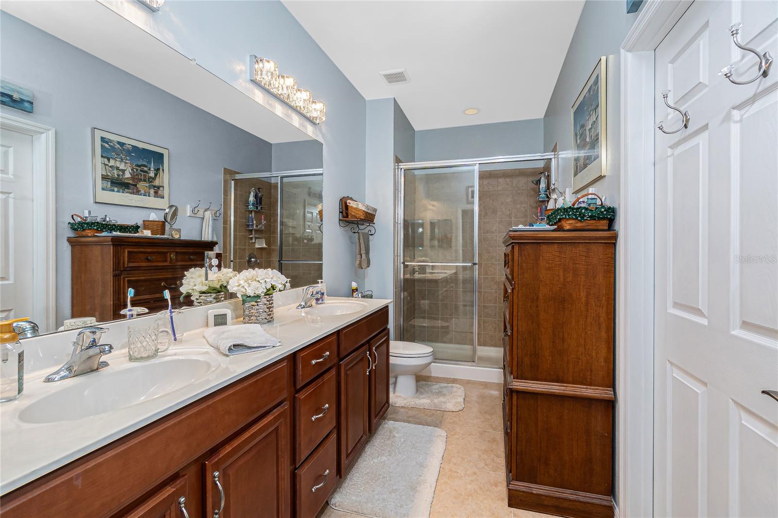 Image 20 of 44 For 9286 Fleming Ln