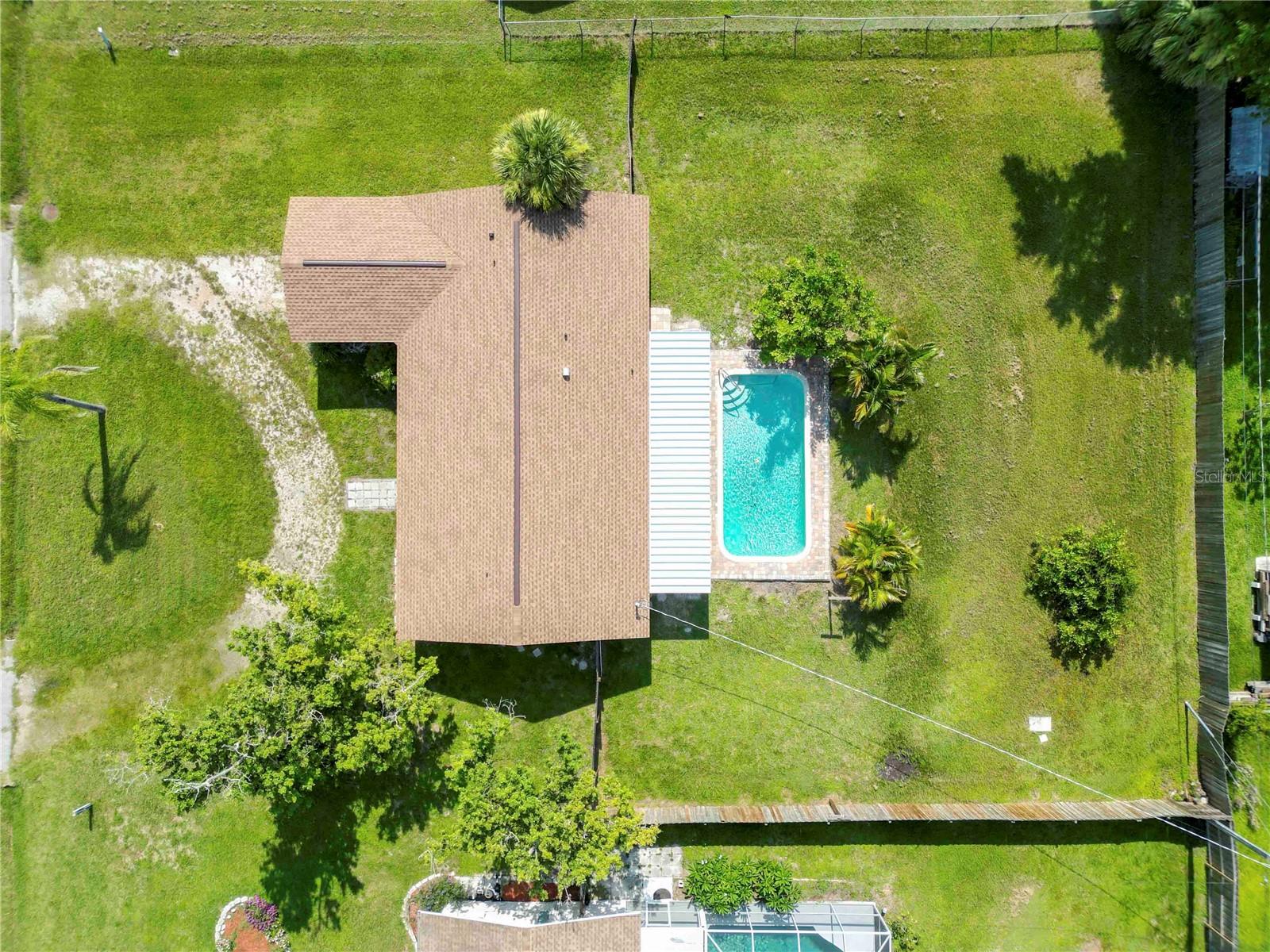 Image 2 of 26 For 725 Coral Way