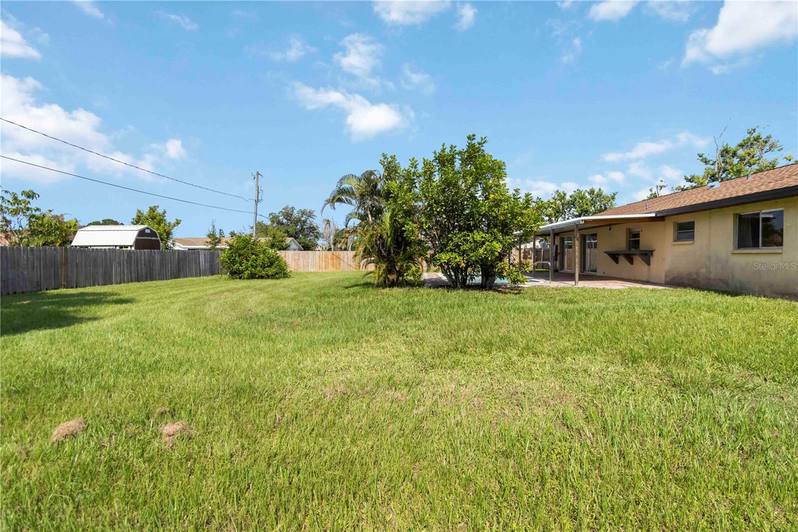 Image 24 of 26 For 725 Coral Way