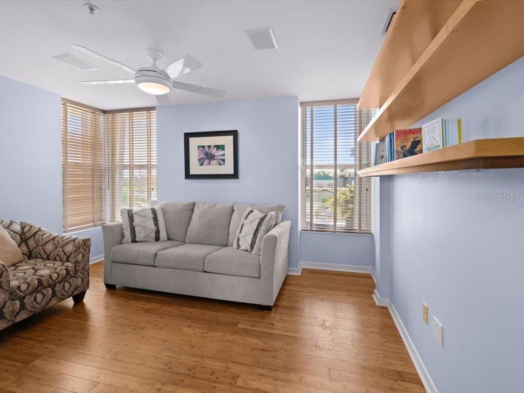 Image 31 of 76 For 8041 Bay Pointe Drive