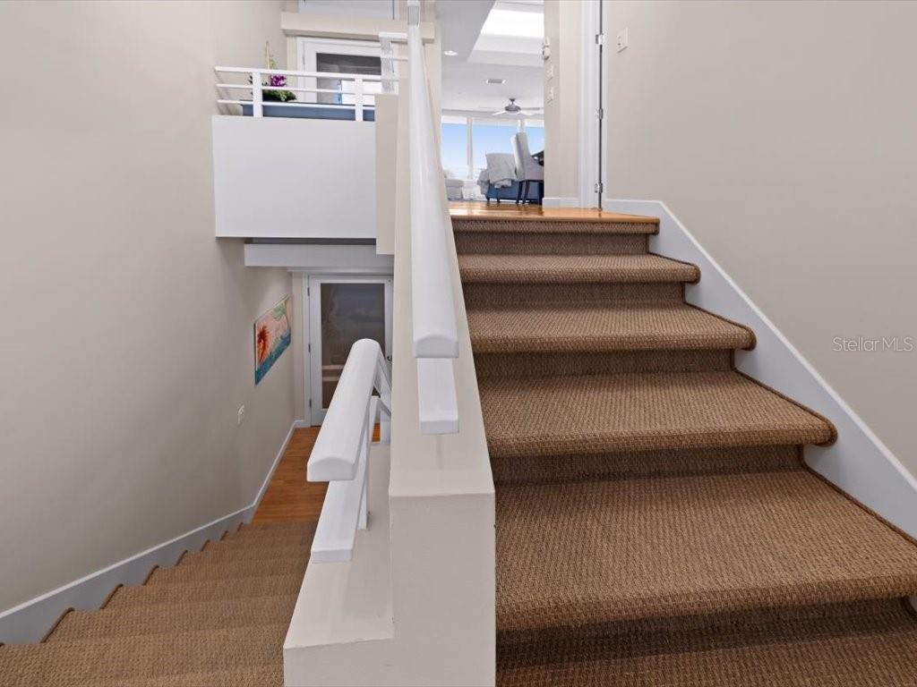 Image 36 of 76 For 8041 Bay Pointe Drive