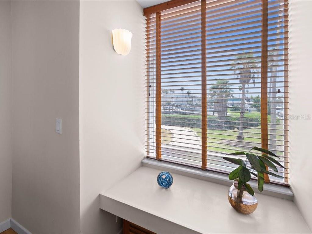 Image 38 of 76 For 8041 Bay Pointe Drive