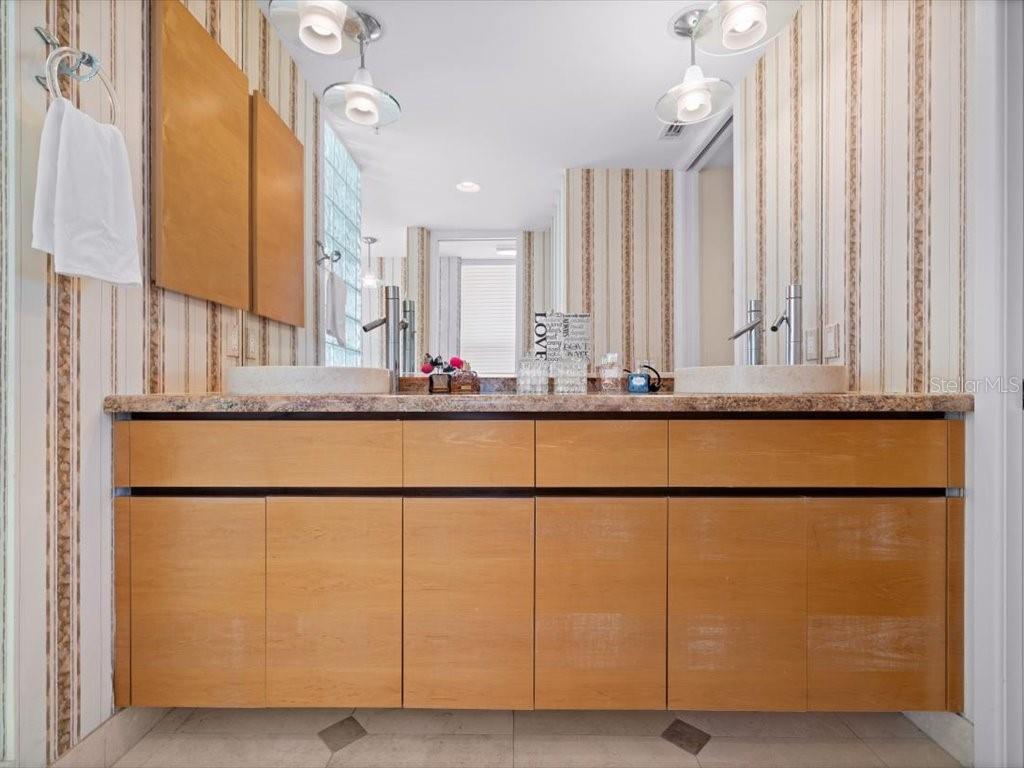 Image 48 of 76 For 8041 Bay Pointe Drive