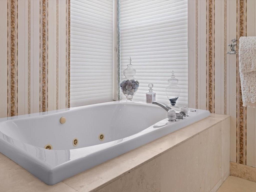 Image 50 of 76 For 8041 Bay Pointe Drive