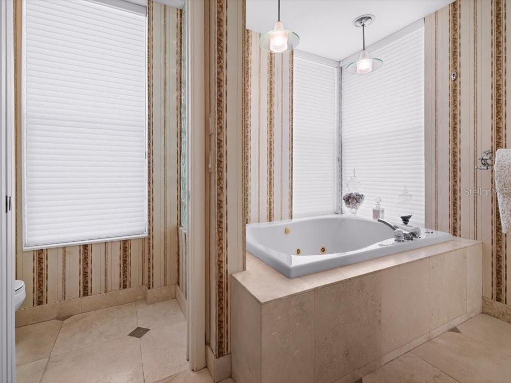 Image 51 of 76 For 8041 Bay Pointe Drive