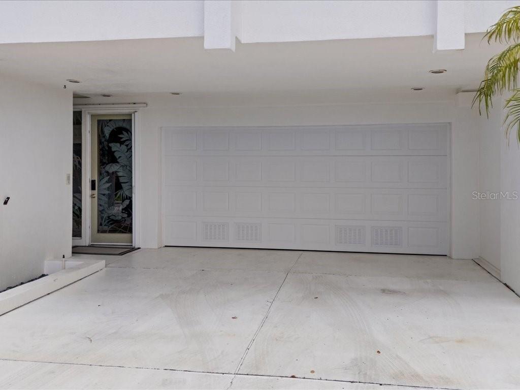 Image 65 of 76 For 8041 Bay Pointe Drive