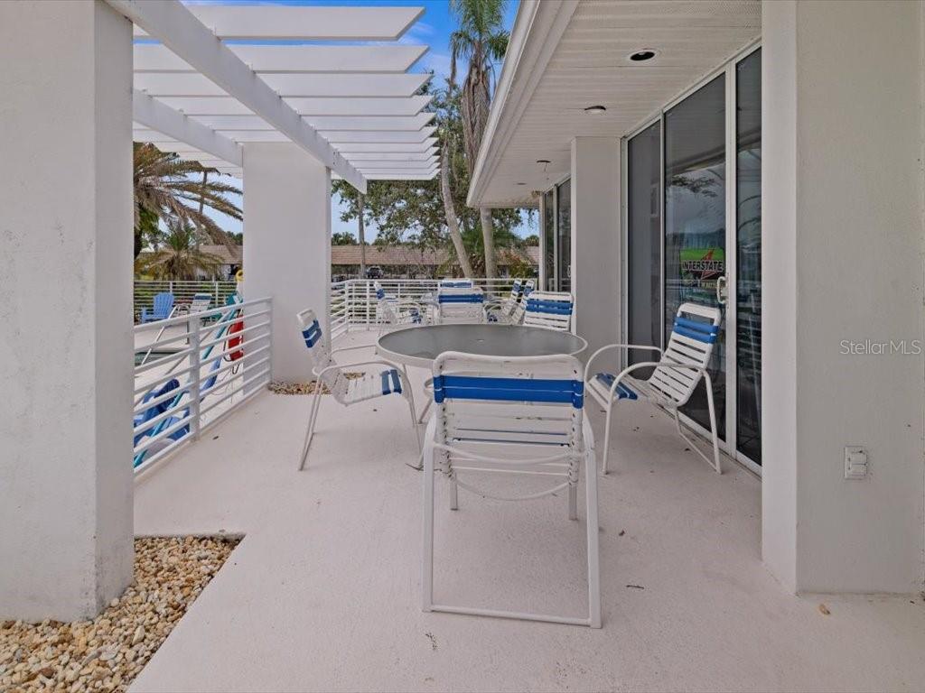 Image 70 of 76 For 8041 Bay Pointe Drive