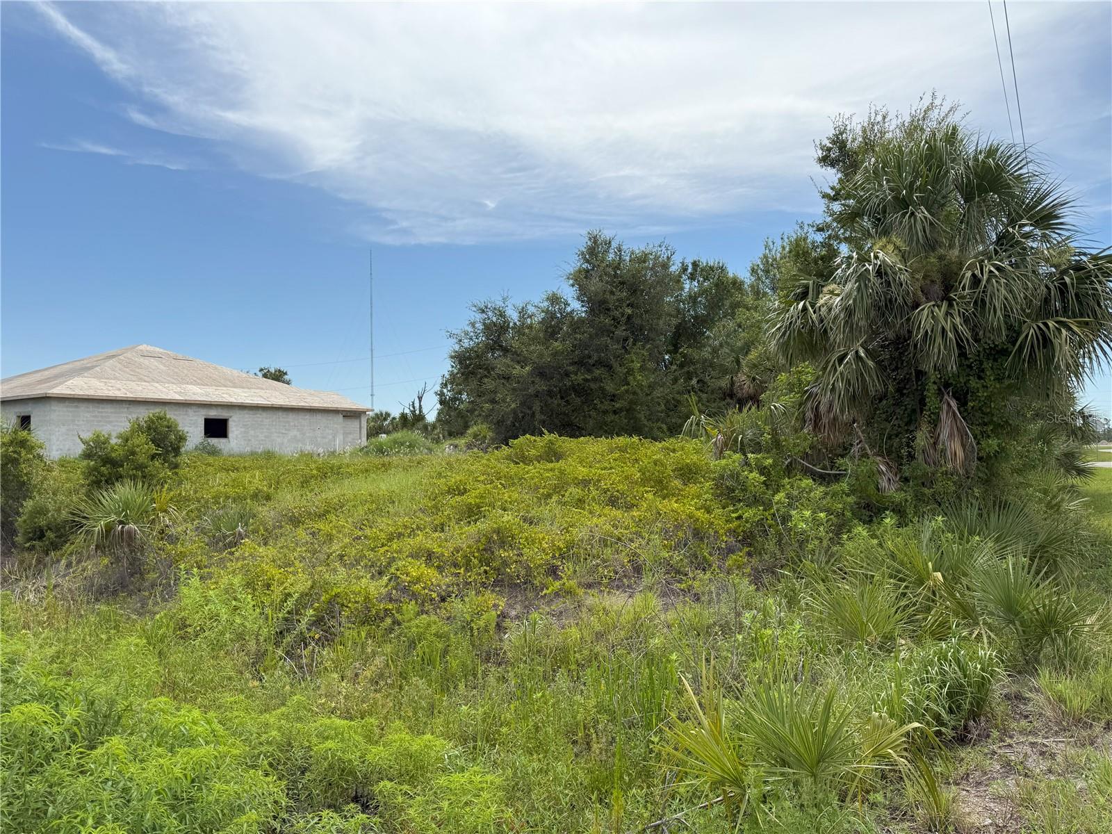 Image 4 of 5 For 13257 Blake Drive