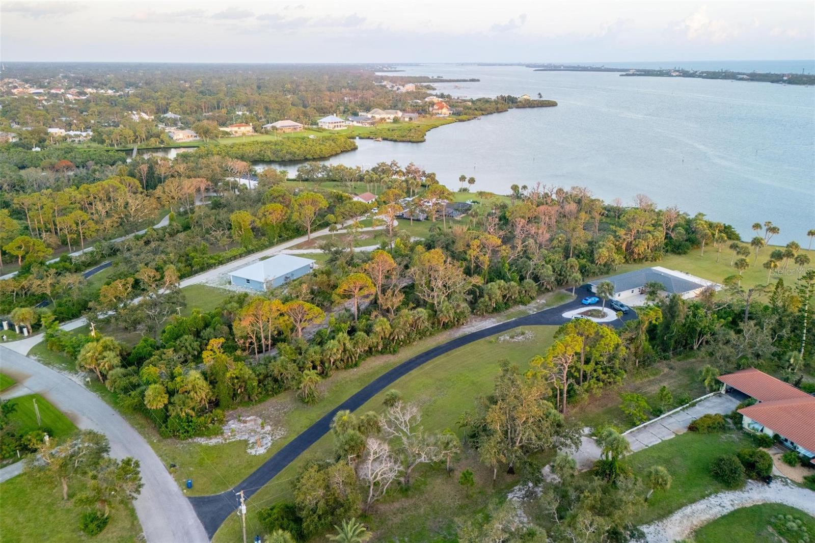 Image 14 of 15 For Bayshore Drive