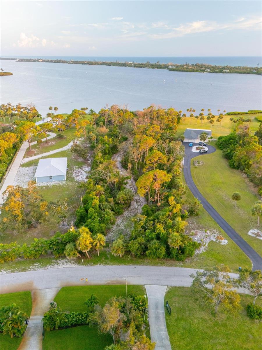 Image 4 of 15 For Bayshore Drive