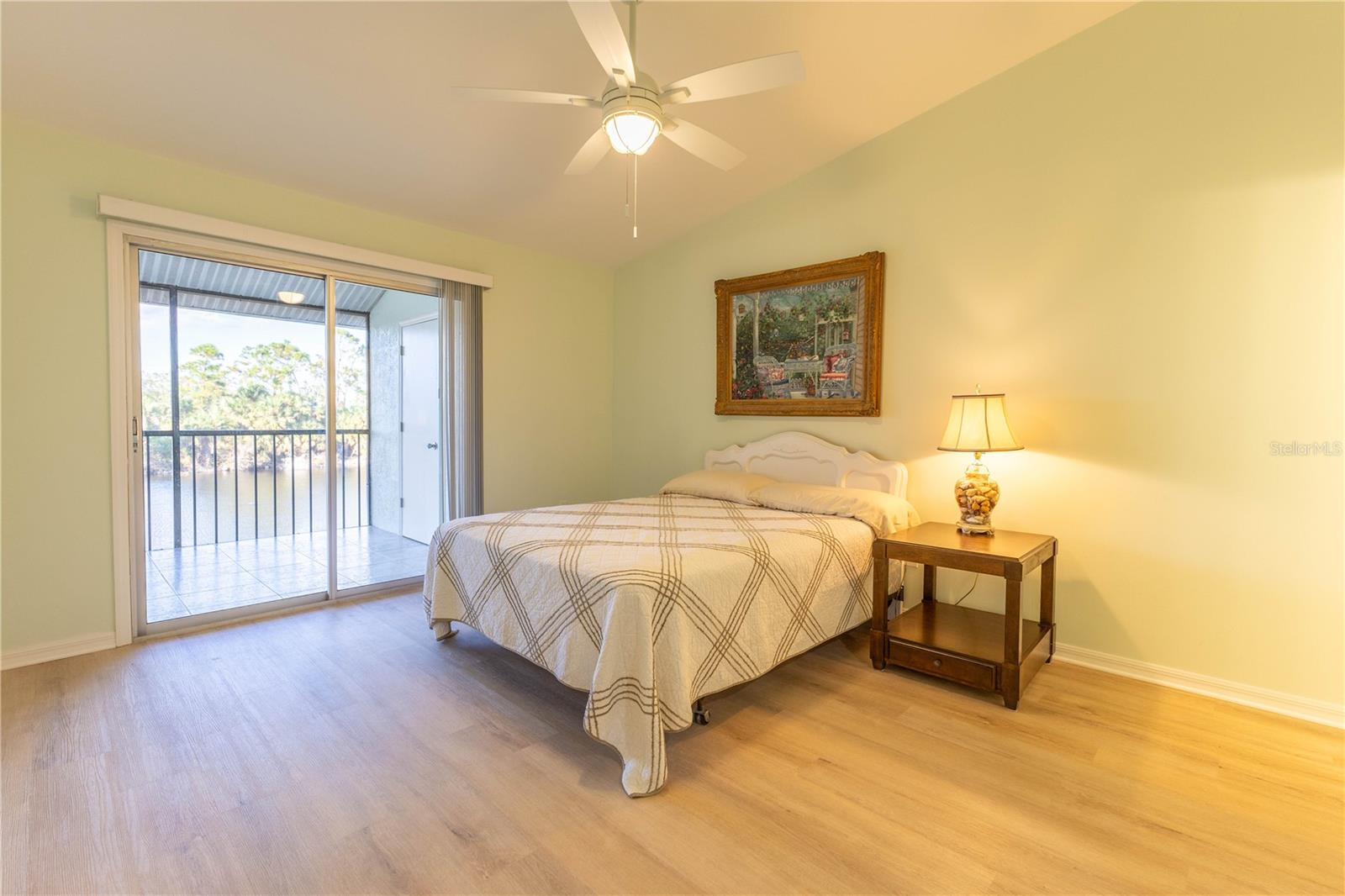 Image 12 of 34 For 6800 Placida Road 268