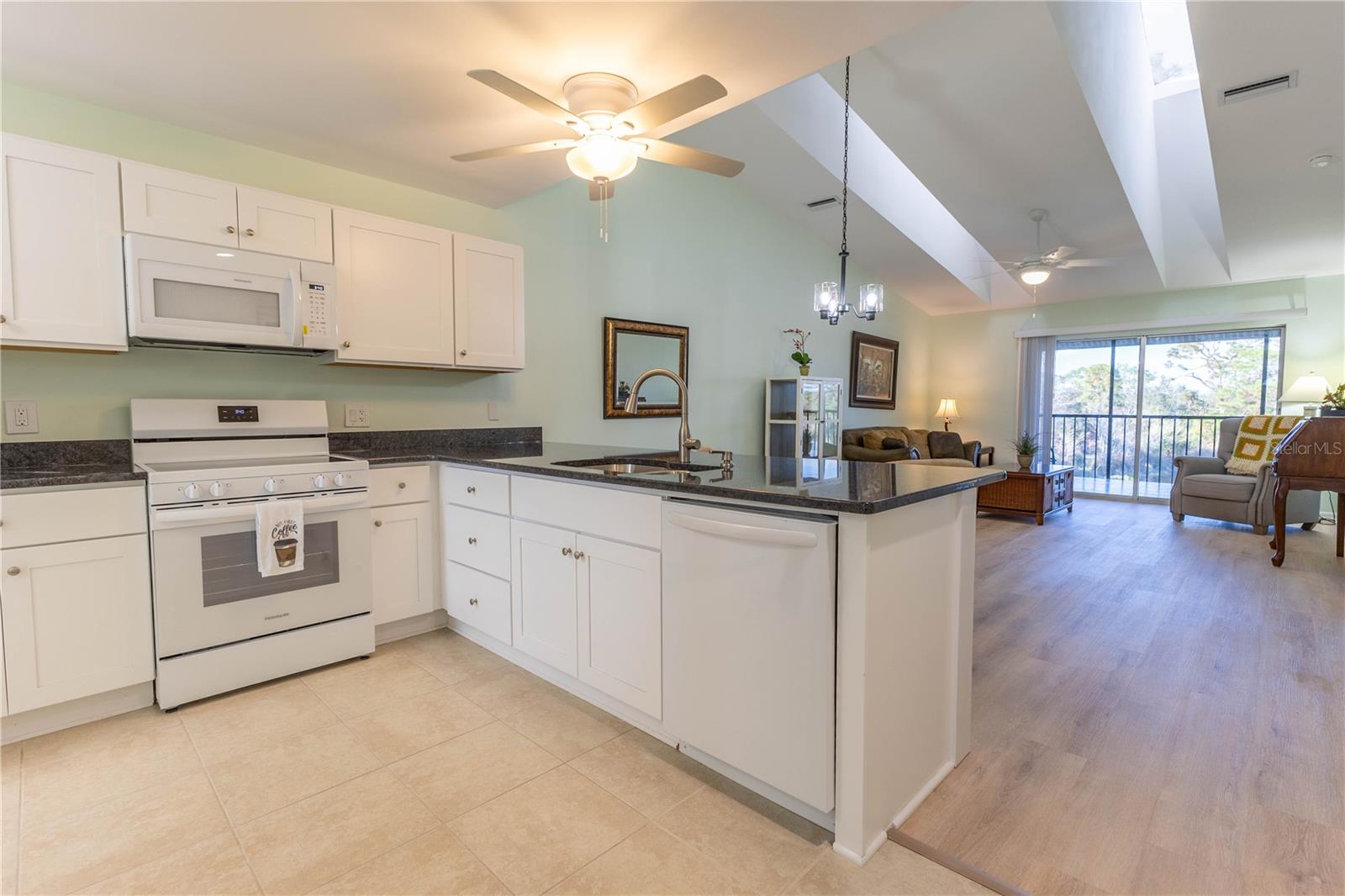 Image 3 of 34 For 6800 Placida Road 268