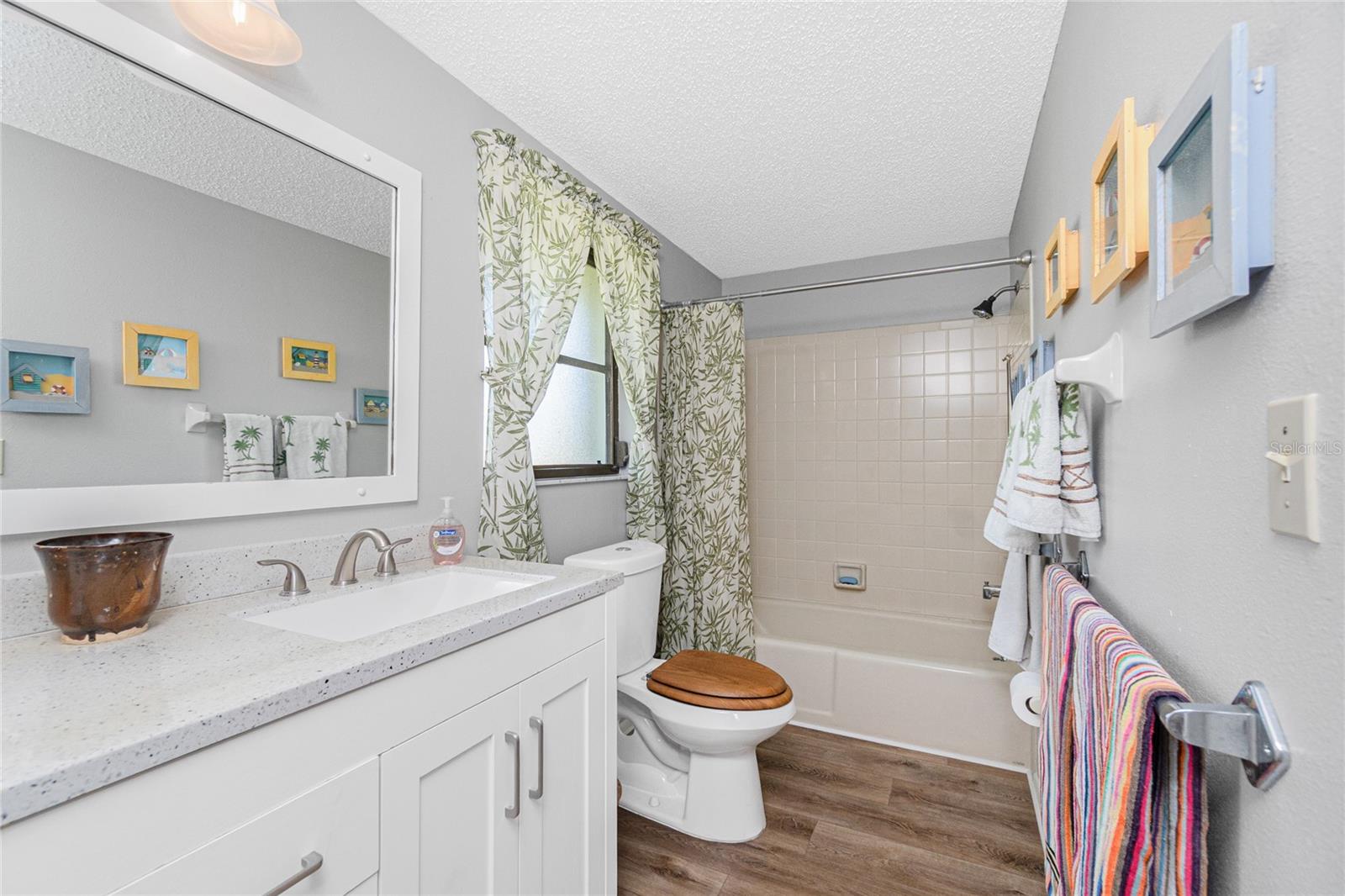Image 16 of 50 For 2535 10th Street
