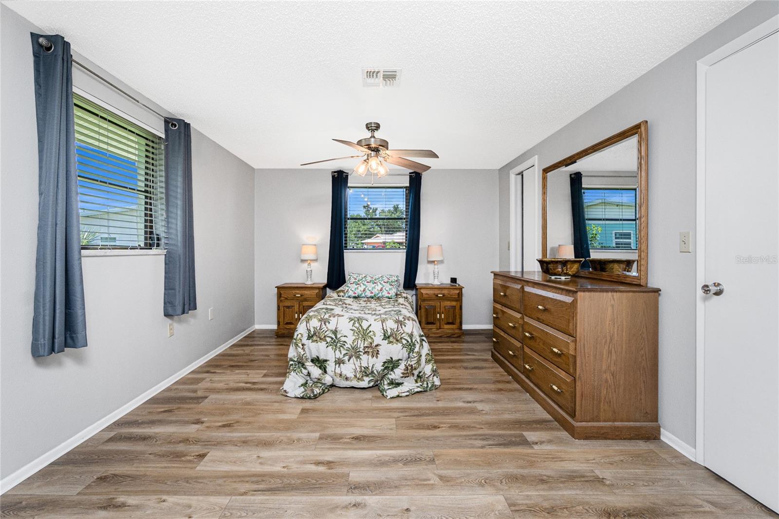 Image 19 of 50 For 2535 10th Street