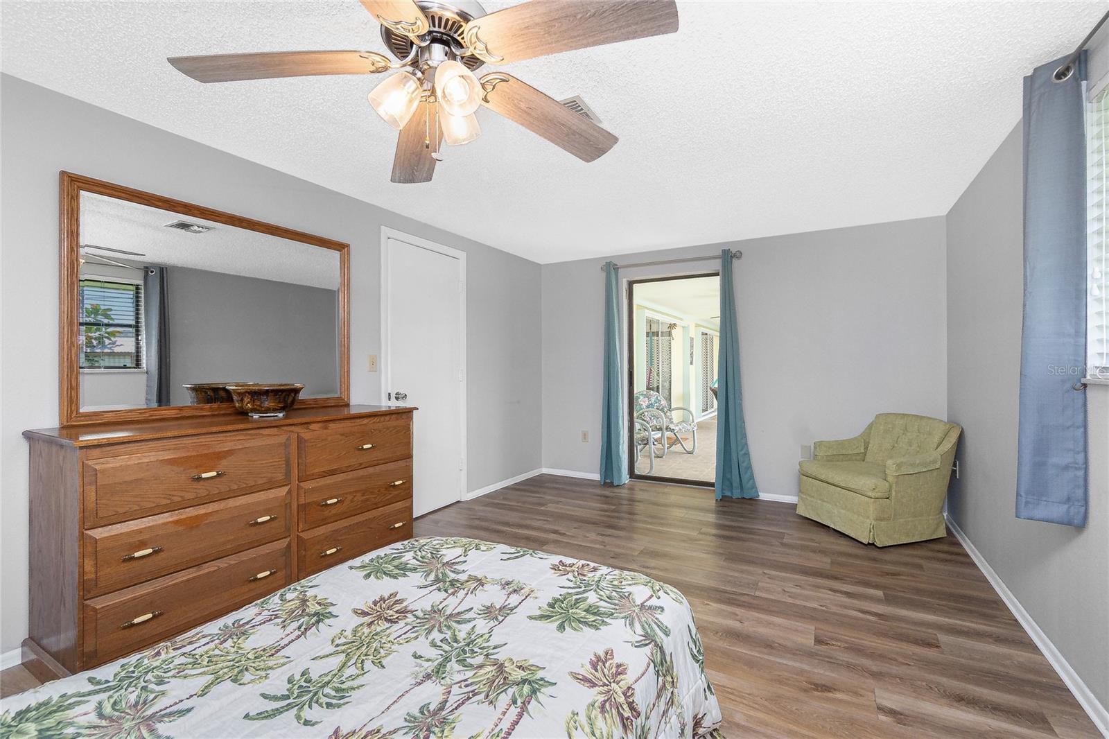 Image 20 of 50 For 2535 10th Street