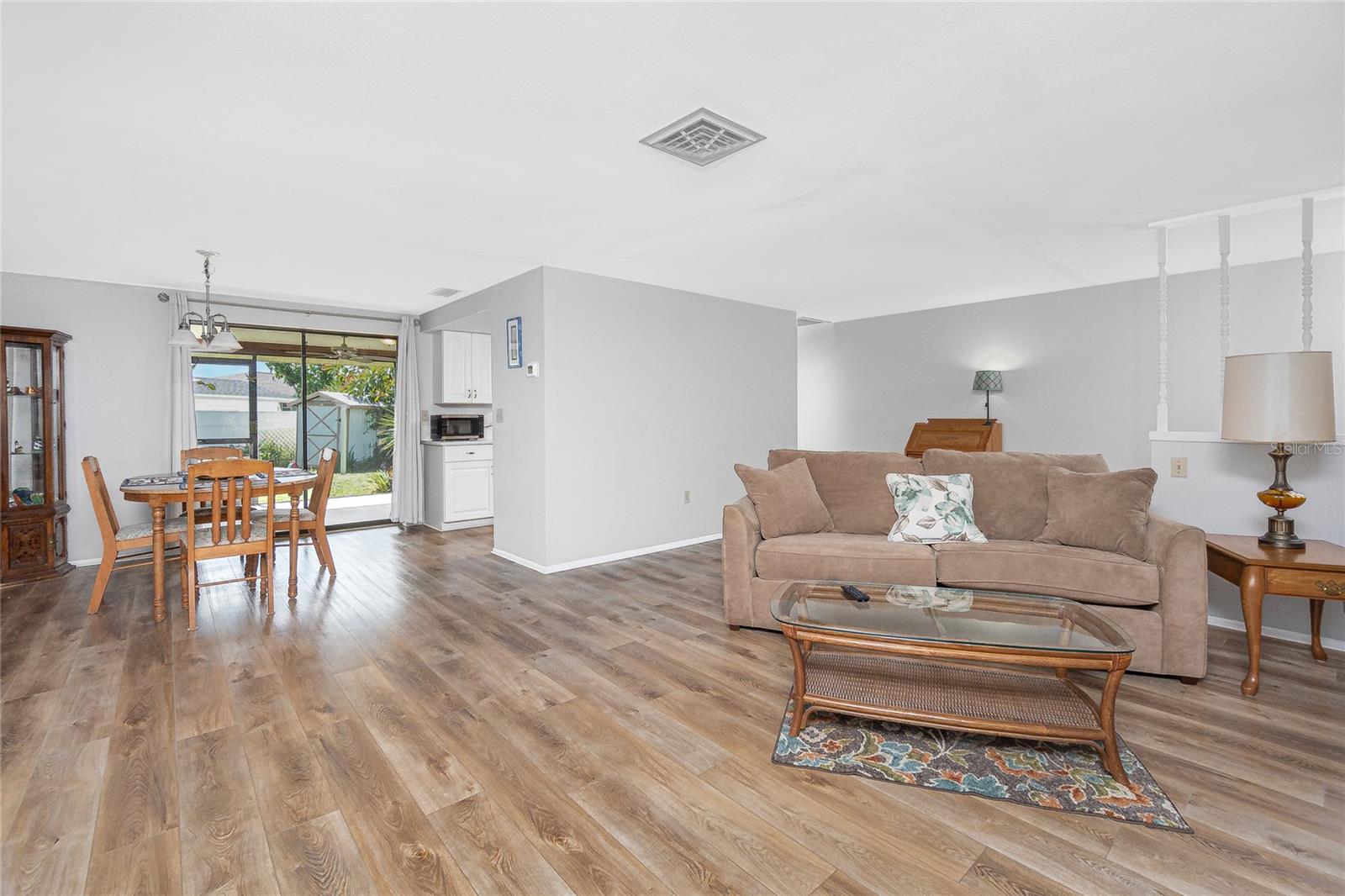 Image 4 of 50 For 2535 10th Street