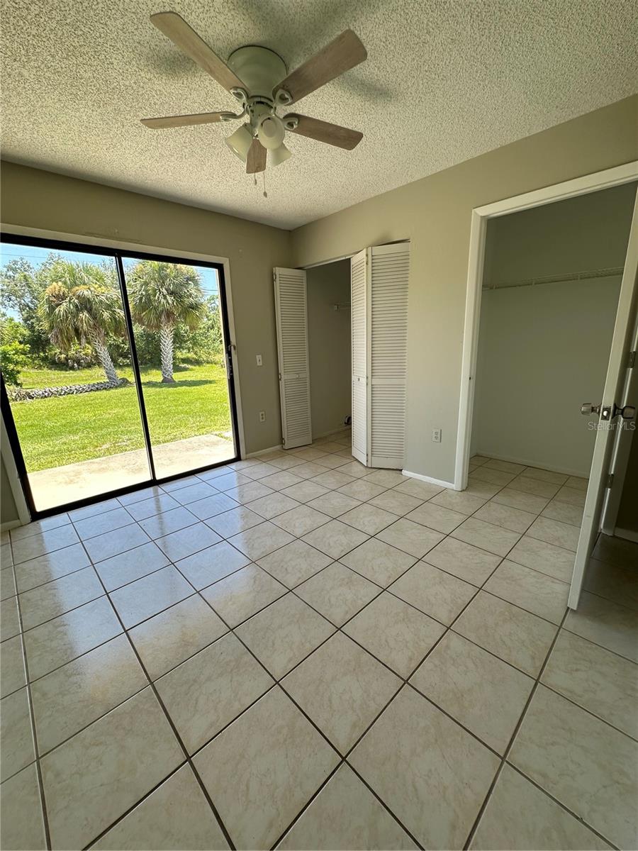 Image 10 of 12 For 77 Boundary Boulevard D