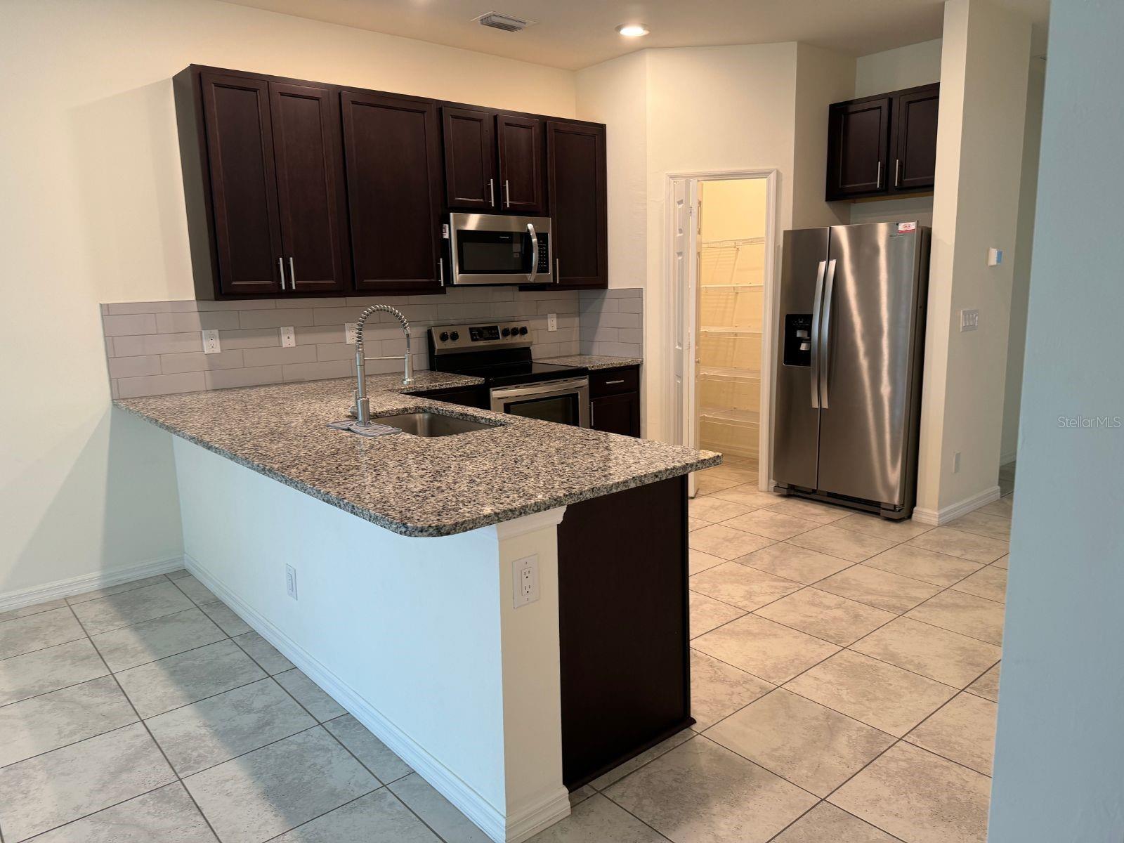 Image 5 of 24 For 167 Baytree Drive
