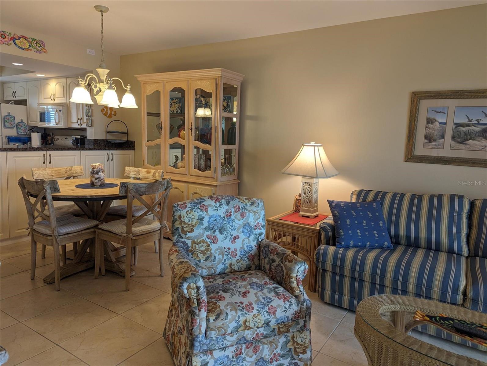 Image 11 of 26 For 25275 Rampart Boulevard 1206