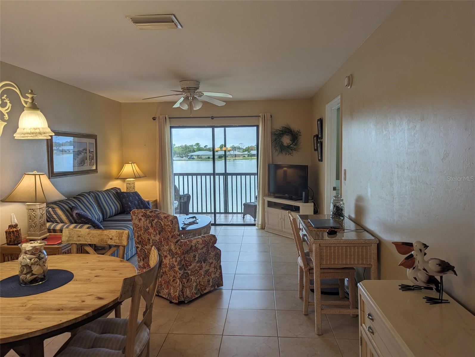 Image 7 of 26 For 25275 Rampart Boulevard 1206