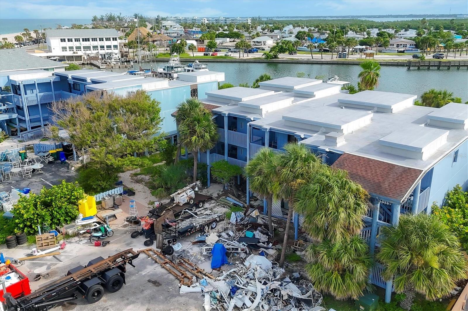 Image 18 of 51 For 1815 Gulf Boulevard