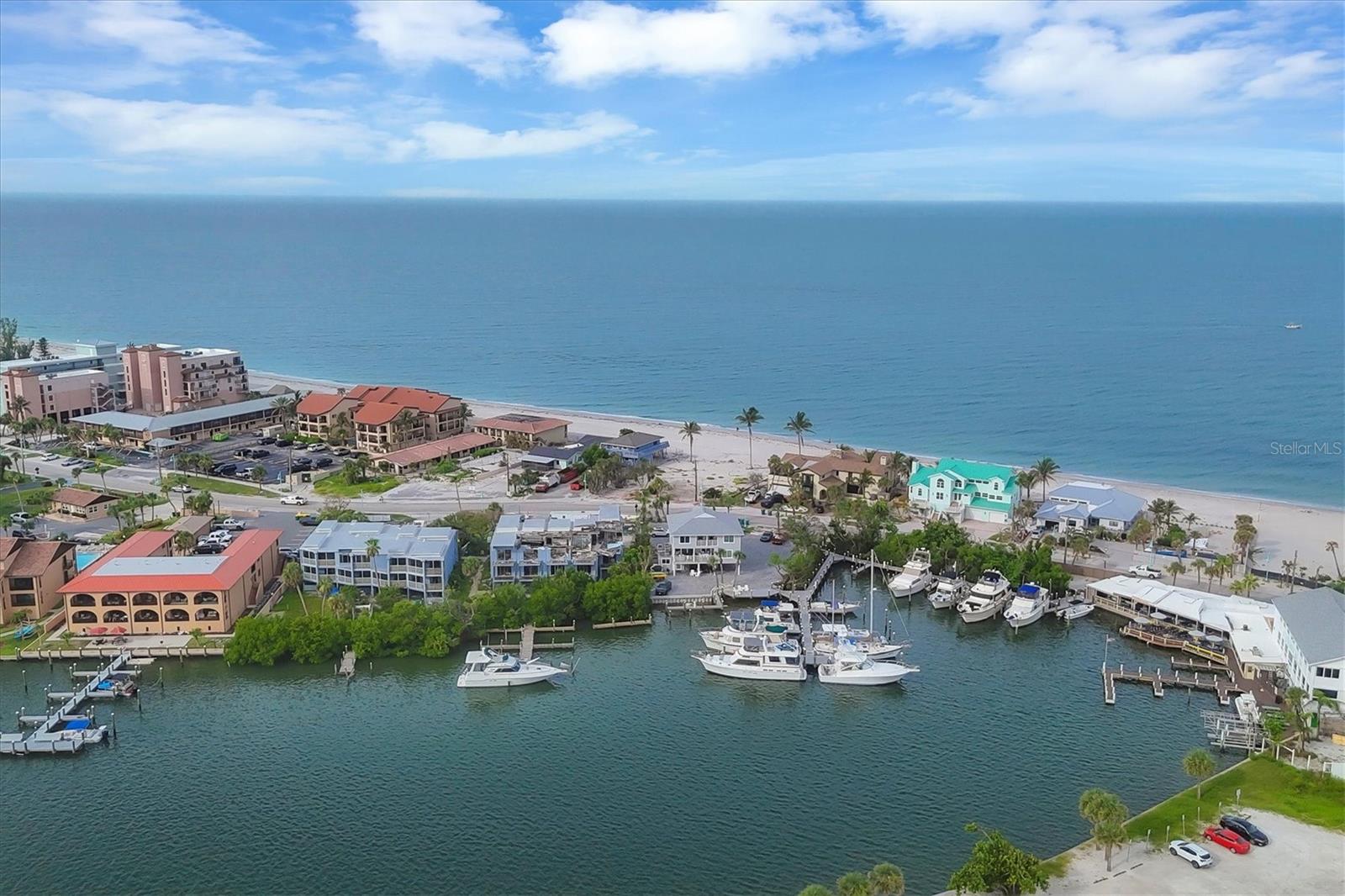 Image 36 of 51 For 1815 Gulf Boulevard