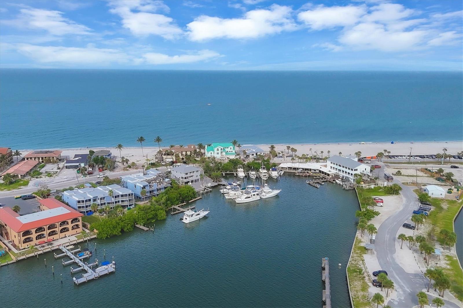 Image 37 of 51 For 1815 Gulf Boulevard