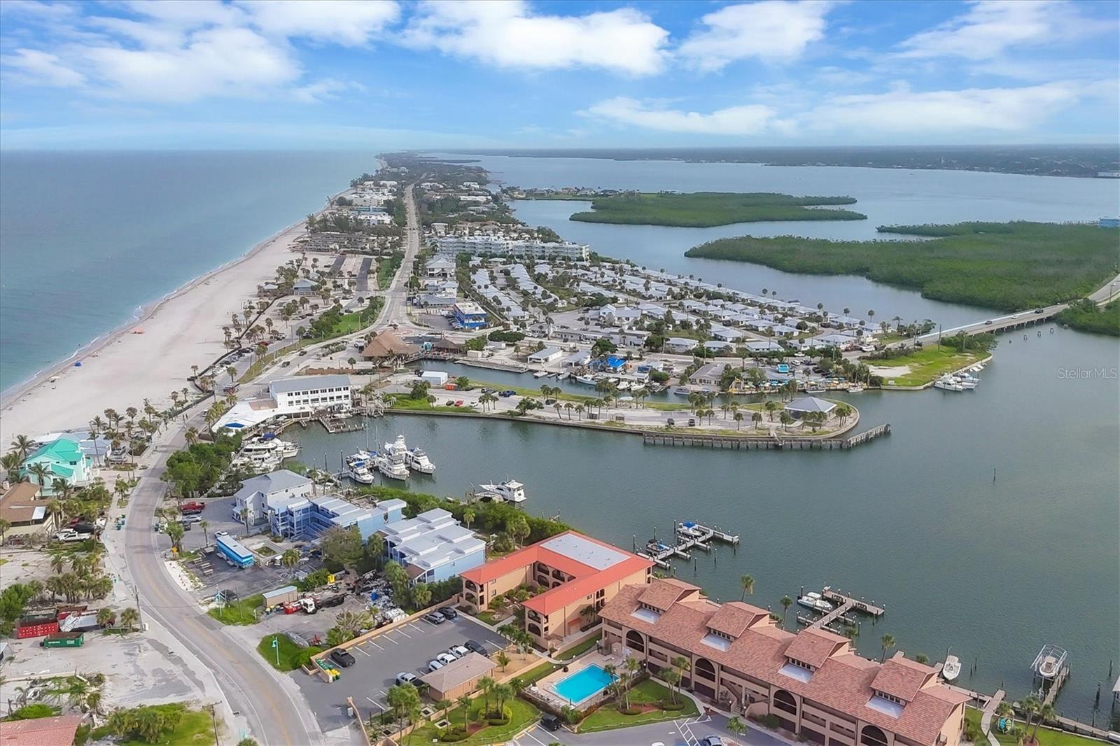 Image 6 of 51 For 1815 Gulf Boulevard