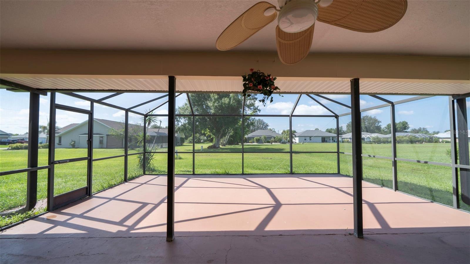 Image 30 of 47 For 26223 Barcelos Court