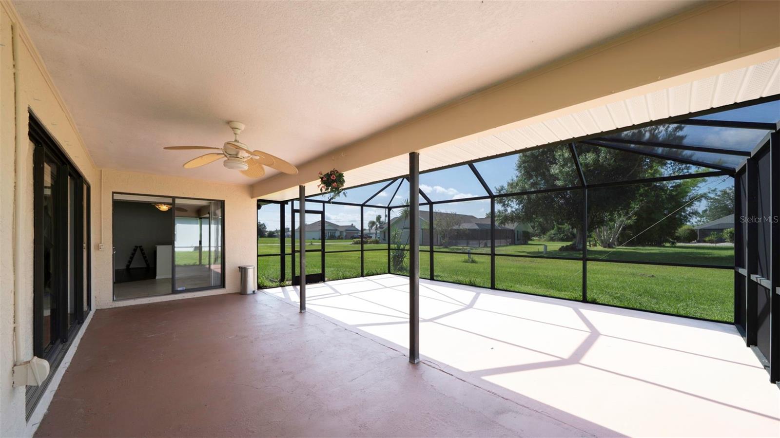 Image 32 of 47 For 26223 Barcelos Court