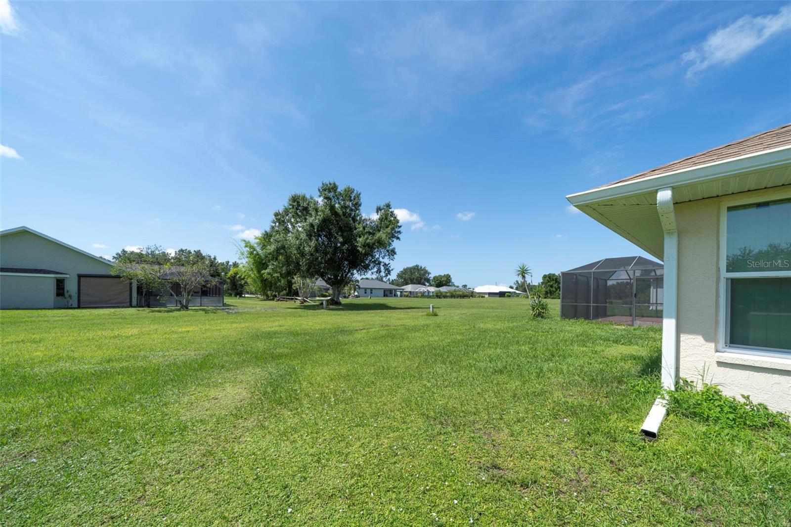 Image 36 of 47 For 26223 Barcelos Court