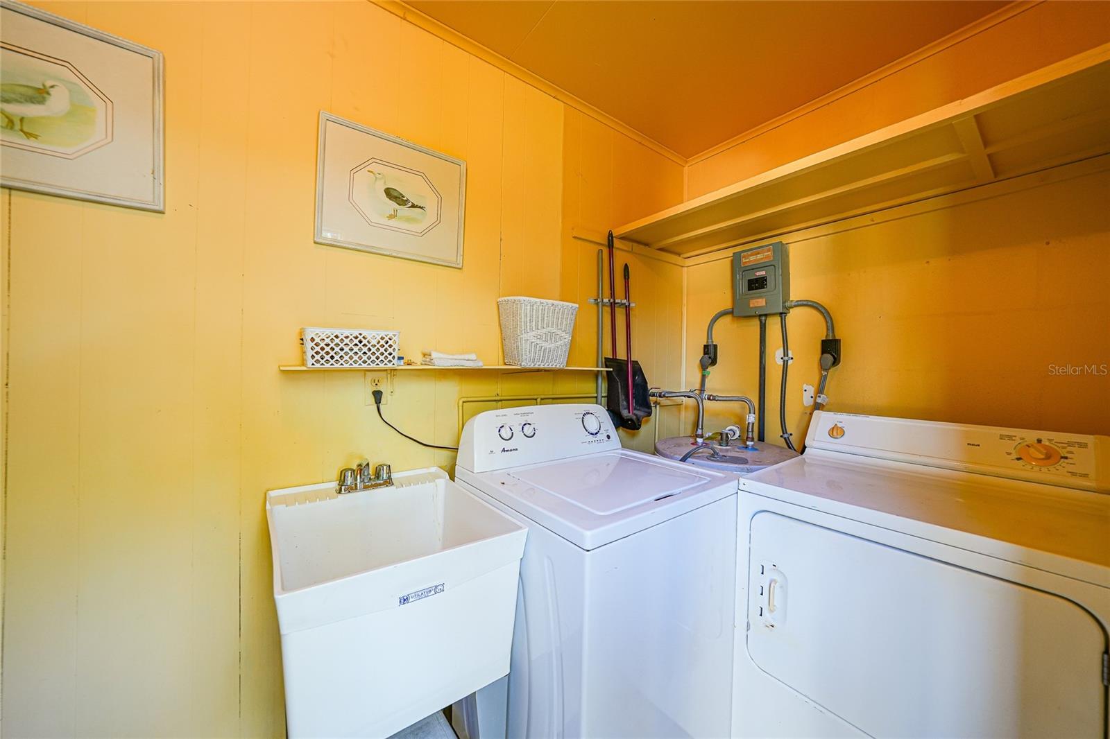 Image 40 of 75 For 4000 Bay Oaks Circle