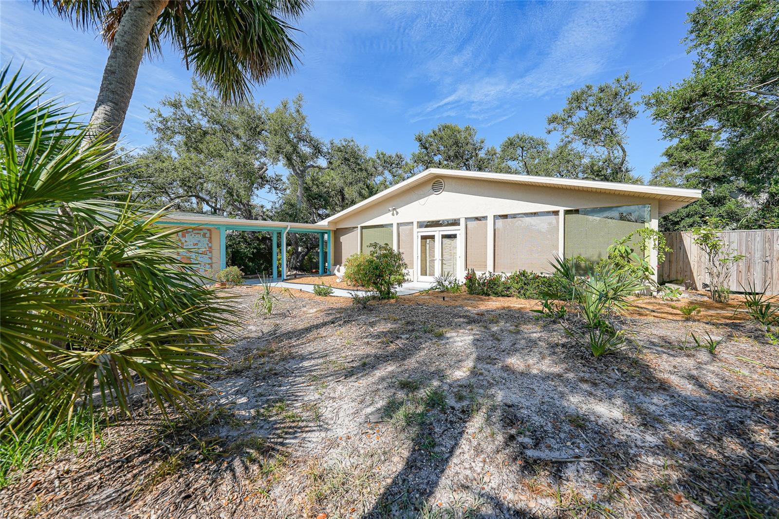 Image 51 of 75 For 4000 Bay Oaks Circle