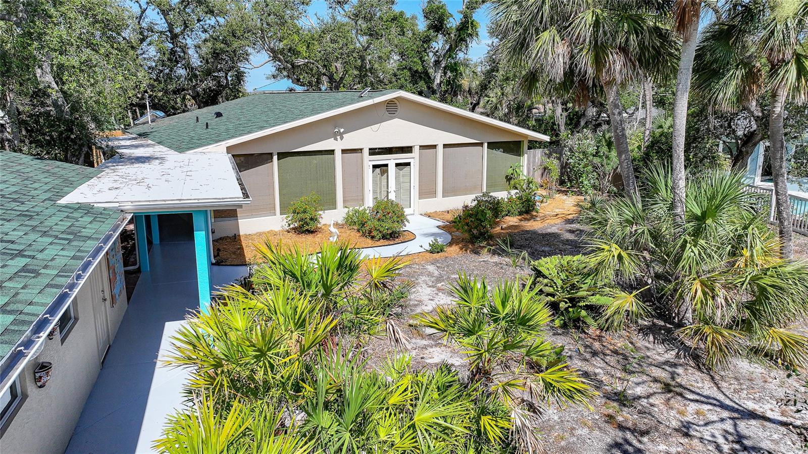 Image 55 of 75 For 4000 Bay Oaks Circle