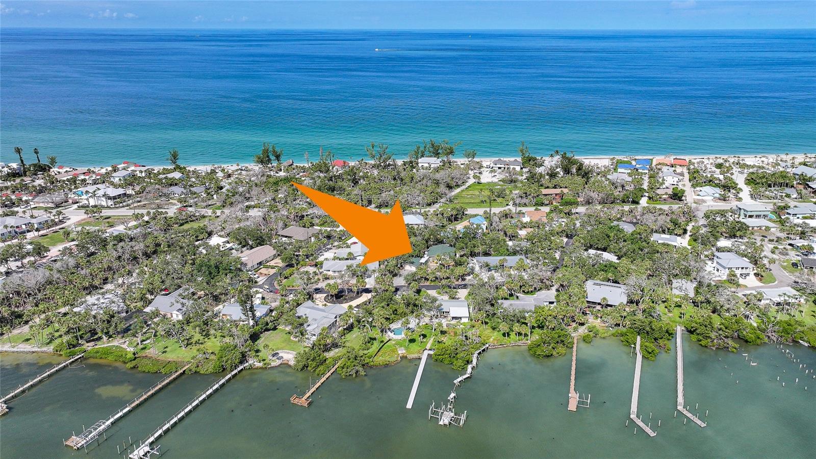 Image 58 of 75 For 4000 Bay Oaks Circle