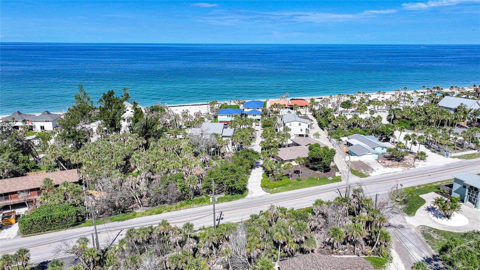 Image 65 of 75 For 4000 Bay Oaks Circle