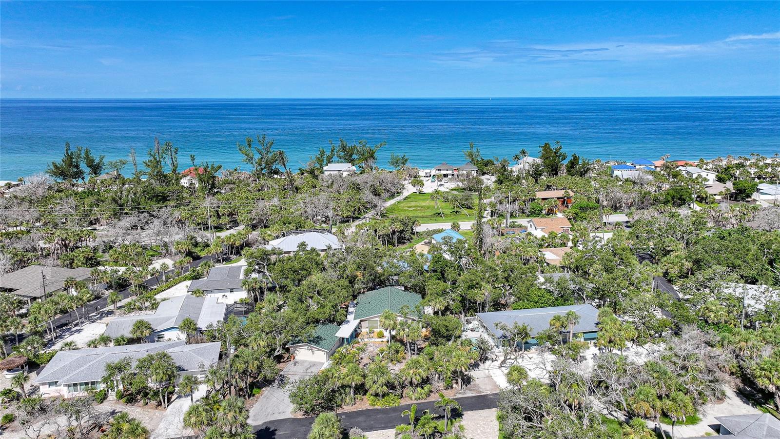 Image 74 of 75 For 4000 Bay Oaks Circle