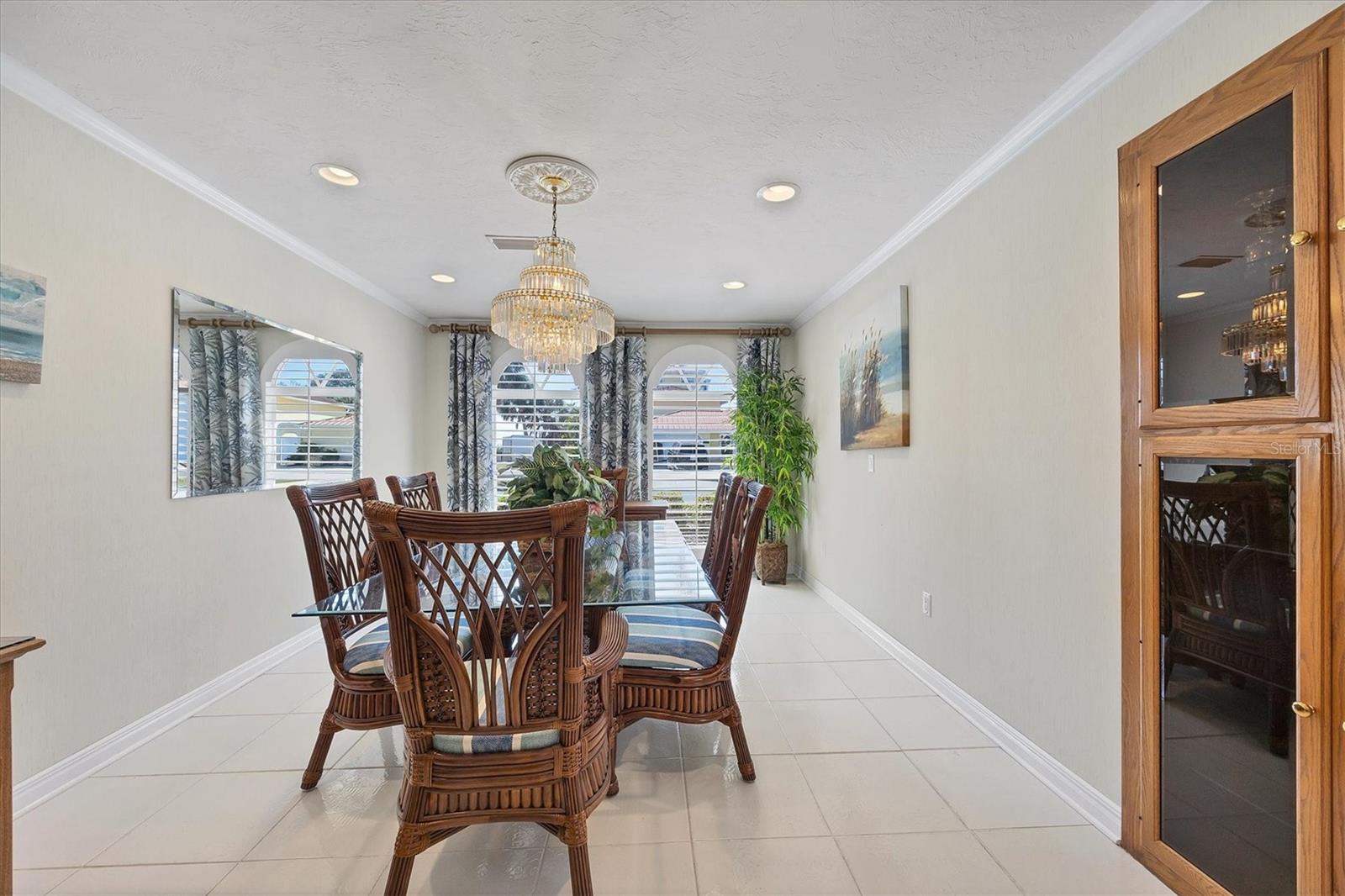Image 11 of 70 For 4557 Colleen Street