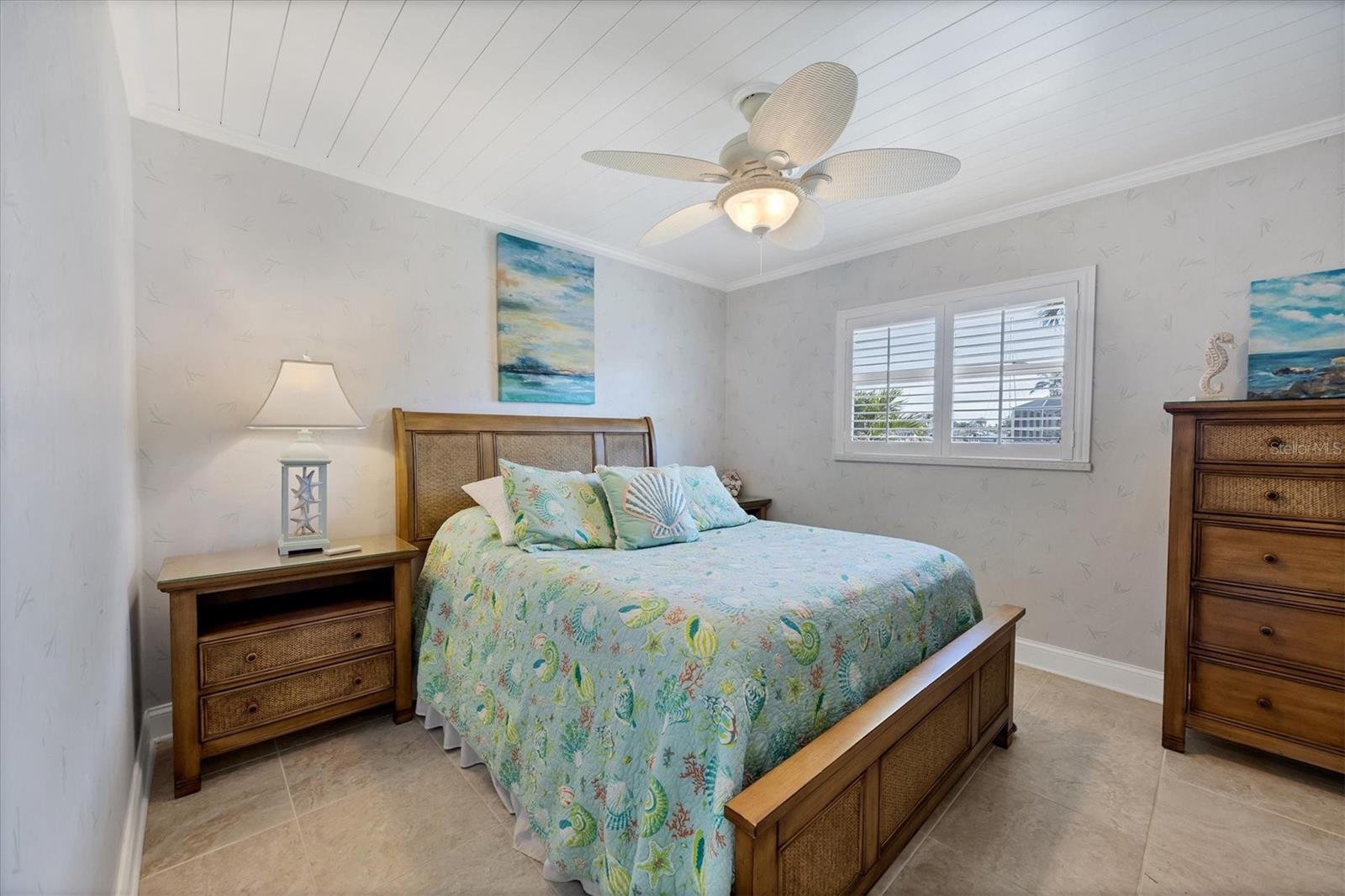 Image 32 of 70 For 4557 Colleen Street