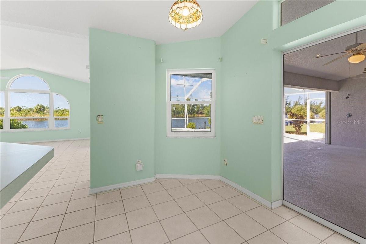 Image 22 of 74 For 10557 Washington Road